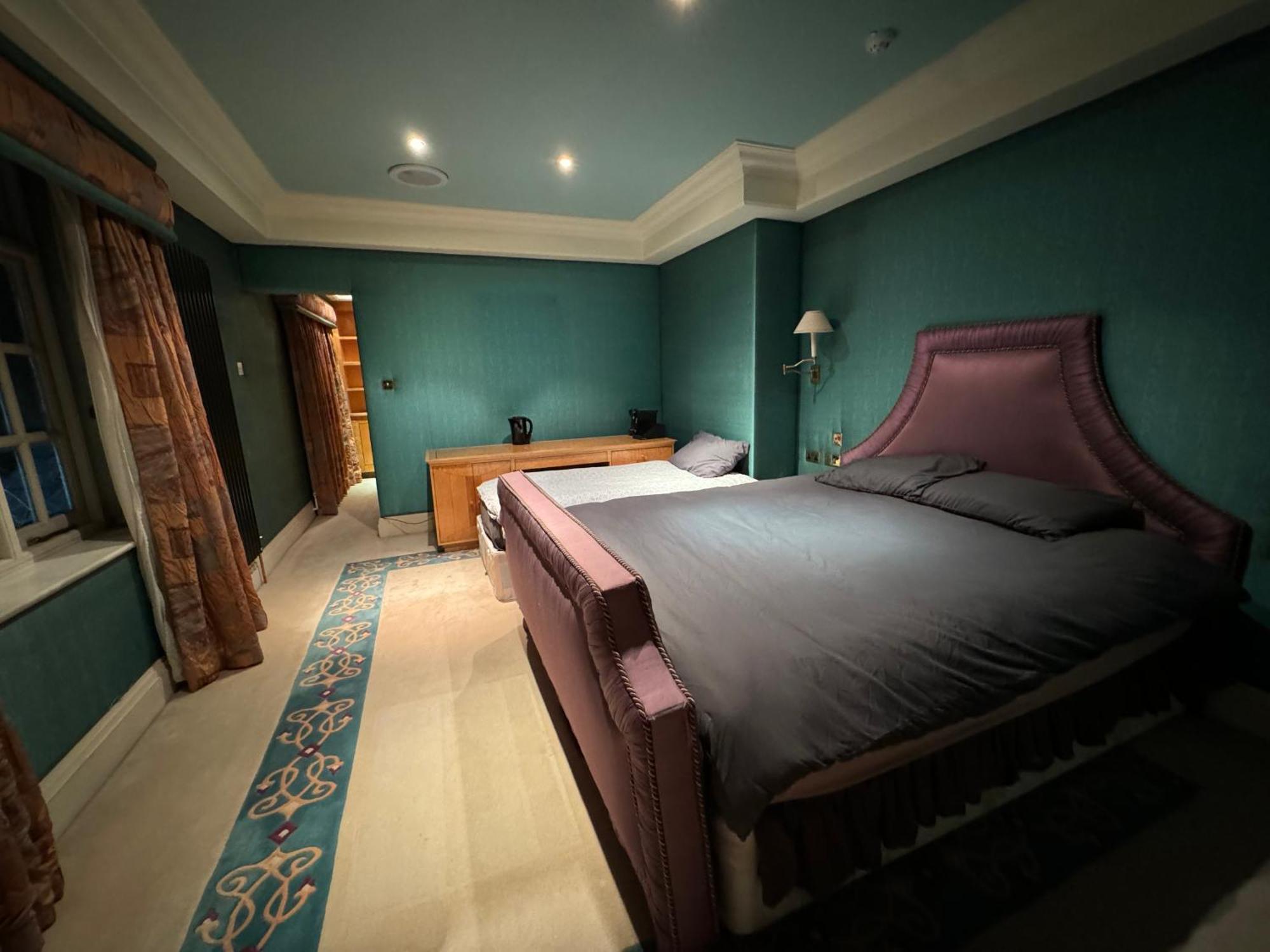 The Bishop Hotel London Exterior photo